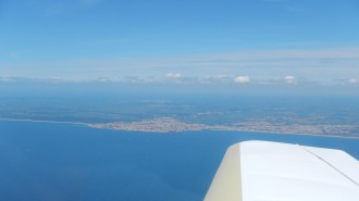 Saint-Gilles-Croix-de-Vie vue du ciel, et de la mer