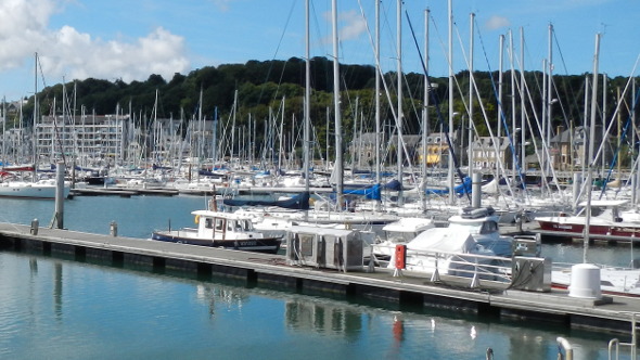 Ponton essence à Perros-Guirec