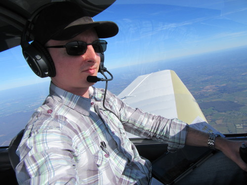 Le pilote aux commandes
